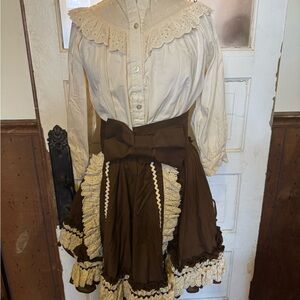 Kids 1970’s-80’s  Matching Set - Cream Blouse & Brown Ruffle Skirt JC Penny top